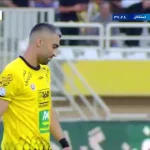 گل اول سپاهان به استقلال/ ببینید