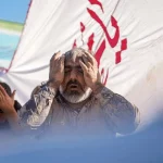 تصاویر؛ گِل‌مالی خرم‌آبادی‌ها در سوگ فاطمی