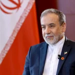 عراقچی: نیروهای مسلح و مردم ایران در هر شرایطی آمادگی دفاع از کشور را دارند