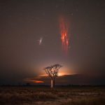 عکس روز ناسا از ملاقات «آندرومدا» با اشباح سرخ!