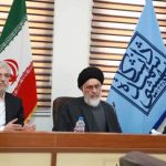 ناگزیر به هم‌داستان شدن با نسل‌های دانشگاهی هستیم