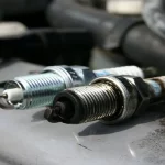 هزینه تعویض شمع و وایر انواع پژو و سمند در سال 1404